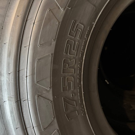 Пневматическая шина 17.5R25 Starmaxx StxRD31 176 A2/153 A8 * L-3/G-3 3STD TL