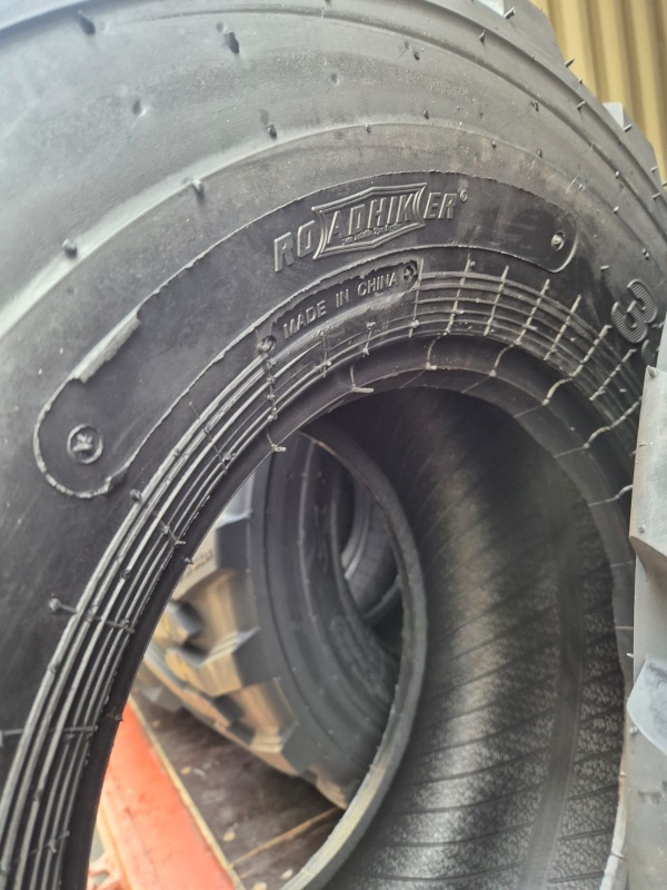 Пневматическая шина Roadhiker 33x15.50-16.5 SКS ТL