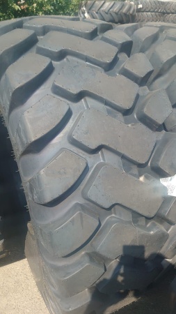 Пневматическая шина 23.5-25 / PR24 Starmaxx SM-70 196 A2 L3 TL Rock Type