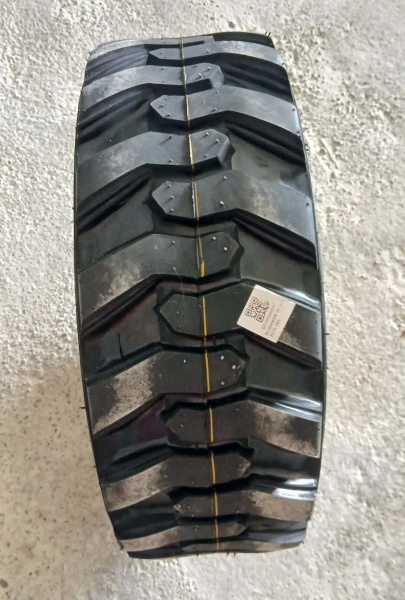 Пнeвмaтичecкая шина Roadhiker 10-16.5 10РR ТL SKS 134 А2