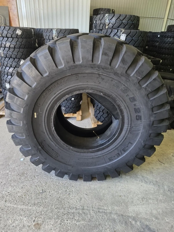 Шинокомплект ROADHIKER 23.5-25 24PR TTF E-3/L-3 W-2 196А2/180B
