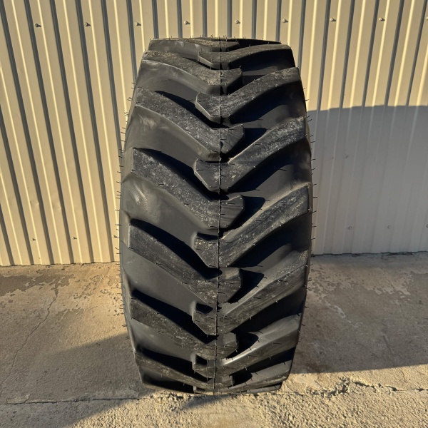 Пневматическая шина 19.5L24 (500/70-24) PR 12 Starmaxx SM-I25 151